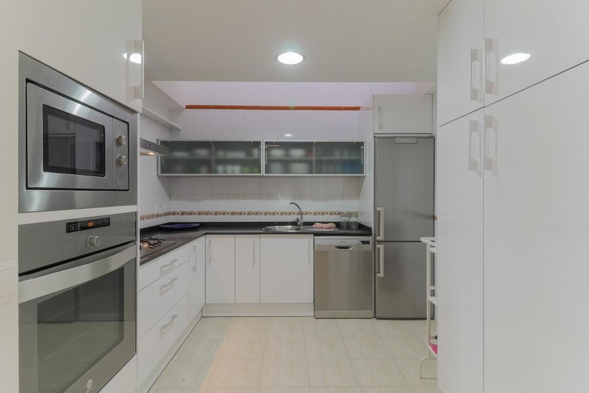 הוילה בנאלמדנה C43 - Family House With Terrace And Shared Pool מראה חיצוני תמונה